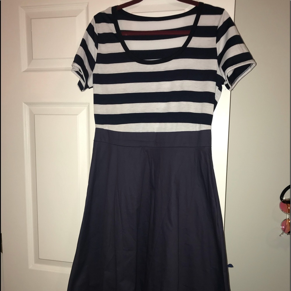 Midi Navy striped top dress